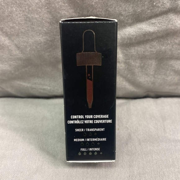 NYX Professional Makeup Total Control PRO Drop Foundation, Deep Ebony - Picture 3 of 5